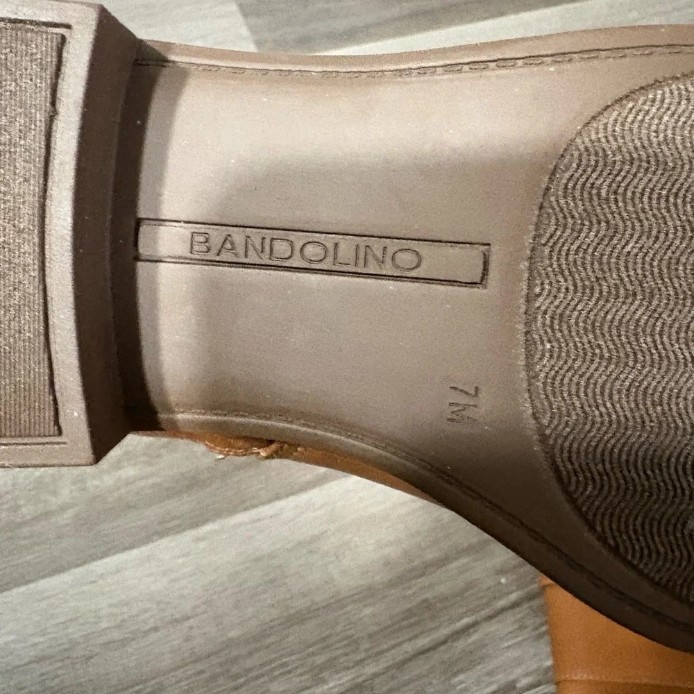 Bandolino Tan Leather Knee-High Boots. NWT. Size 7M